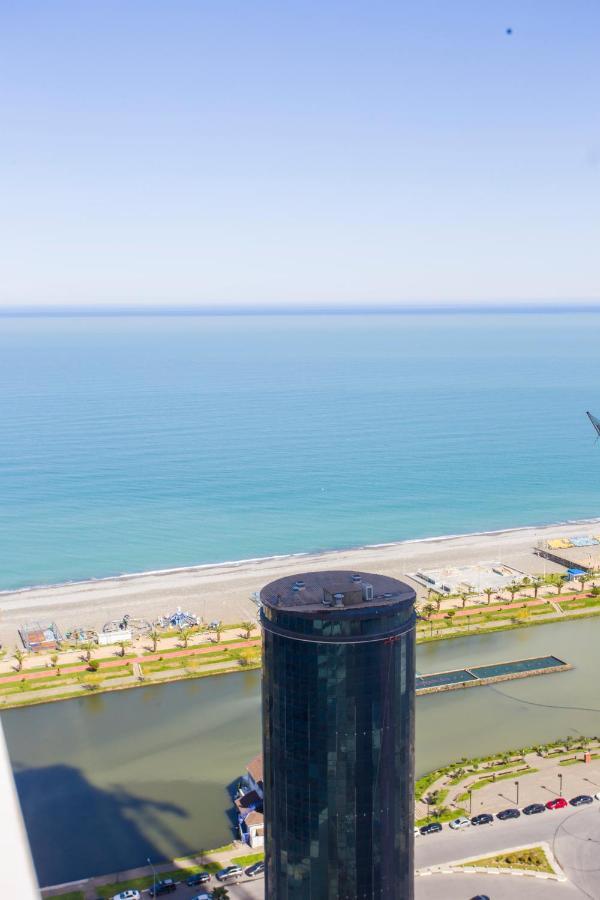 Сozy Apartment In Orbi City Batumi Eksteriør billede